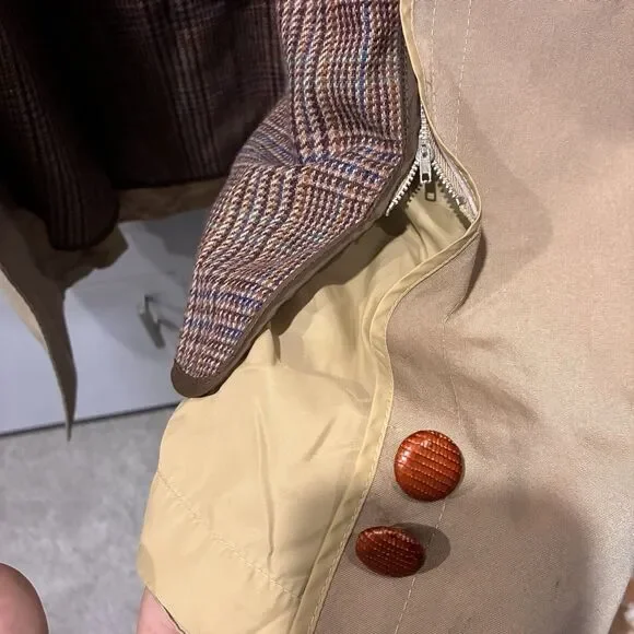 Vintage Union Made Misty Harbor Petite 4 Trench Coat Tan Plaid Lined Belted - Picture 9 of 16